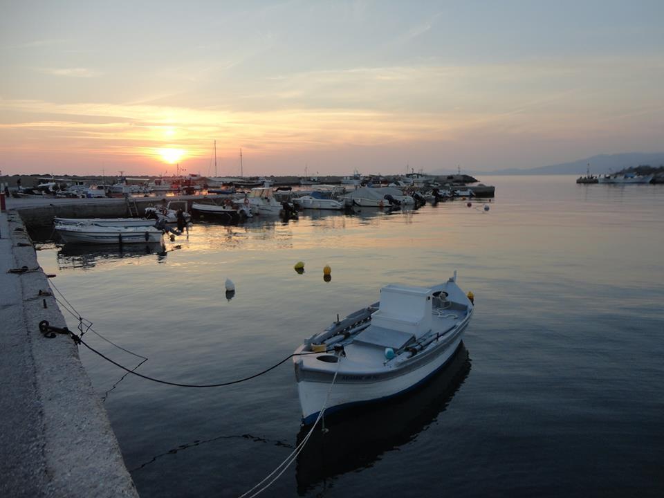 Ferienwohnung Ianos Nea Skioni Zimmer foto